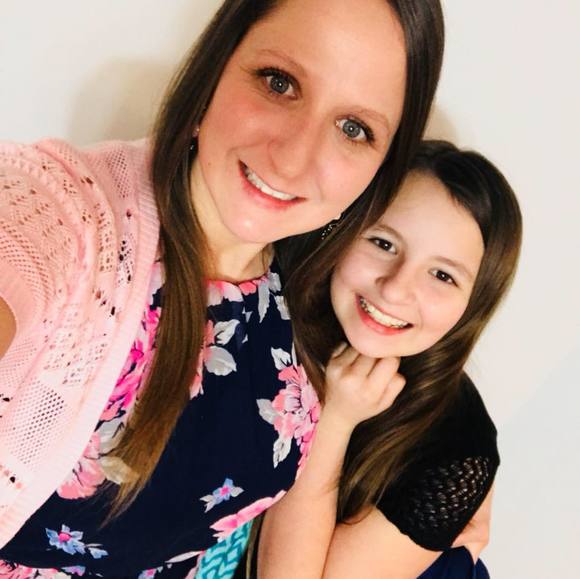 Profile Picture of Jennifer Jakubisin (@jjakubisin) on Poshmark