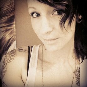 Profile Picture of Danielle Labrosse (@daniellelabross) on Pinterest