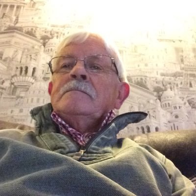Profile Picture of David Earles (@Earles3David) on Twitter