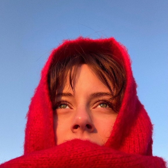 Profile Picture of Sophia Mcillwain (@sophiemcillwain) on Poshmark