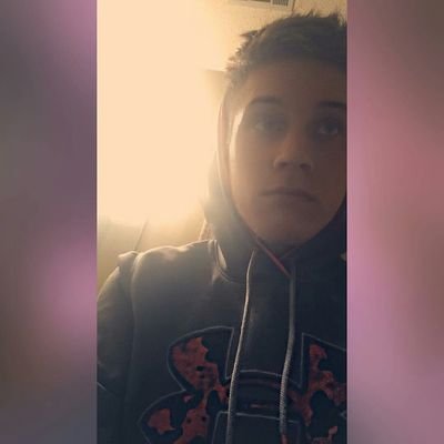 Profile Picture of Hunter Bertrand (@ImARebelduh) on Twitter