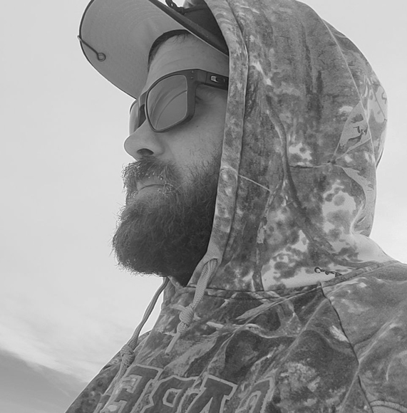 Profile Picture of Justin Fraser (@fraser1830) on Poshmark
