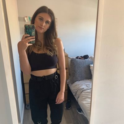 Profile Picture of Aimee Sutherland (@aimeesuvz) on Twitter
