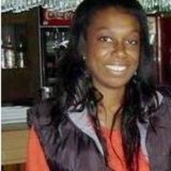 Profile Picture of Sandra Auguste (@jpysaz) on Poshmark