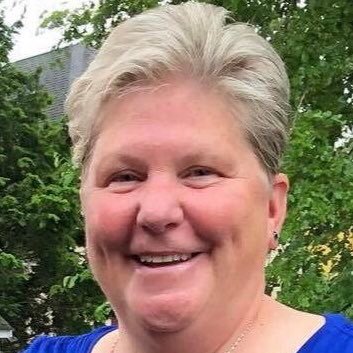 Profile Picture of Joan Howard (@joan_m_howard) on Twitter