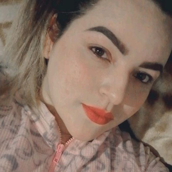 Profile Picture of Vianey Alvarez (@vianeyalvarez21) on Tiktok