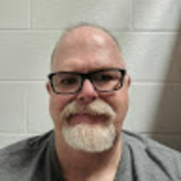 Profile Picture of Steve Lowe (@stevenlowe65) on Poshmark