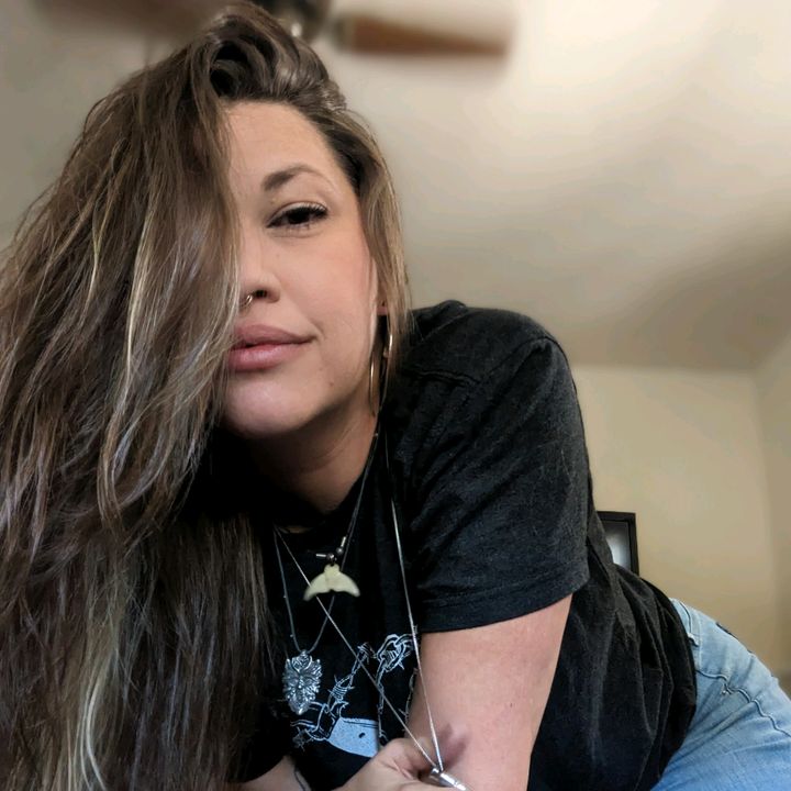 Profile Picture of Lacey Thompson (@@laceythompson70) on Tiktok