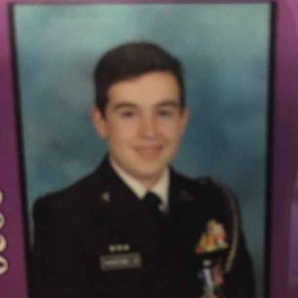 Profile Picture of Mac Swineford (@macswineford) on Poshmark