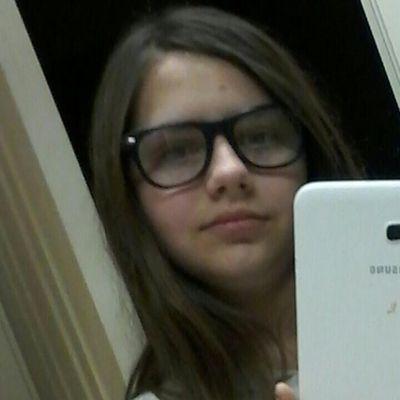 Profile Picture of Mathilda Olderbak (@fetispig247) on Twitter