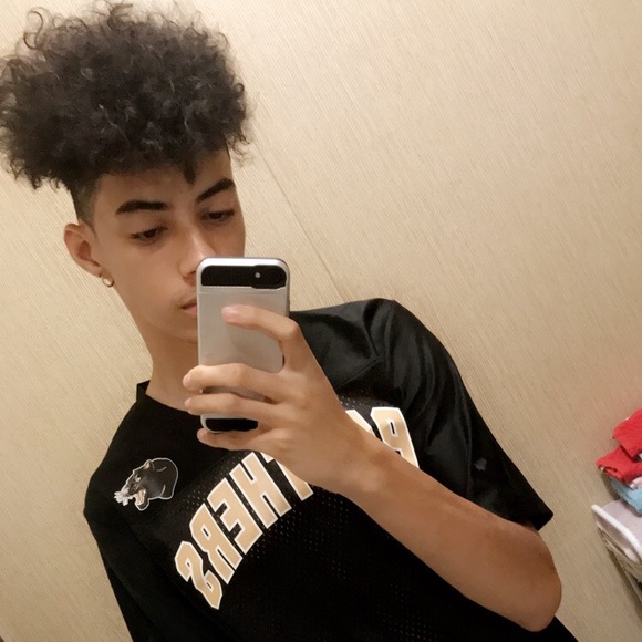 Profile Picture of Nicholas Capers (@nicholascapers) on Poshmark