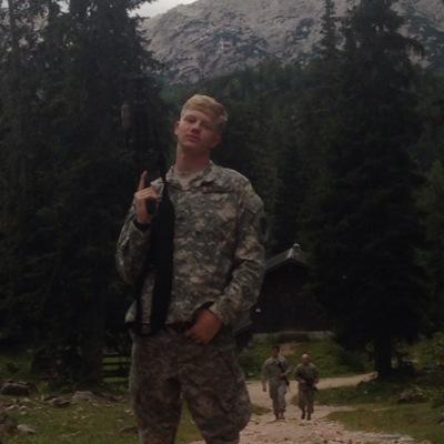 Profile Picture of Brendan Earl (@McChi11en) on Twitter