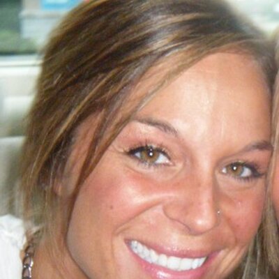 Profile Picture of Kristin Dudley (@KDudski) on Twitter