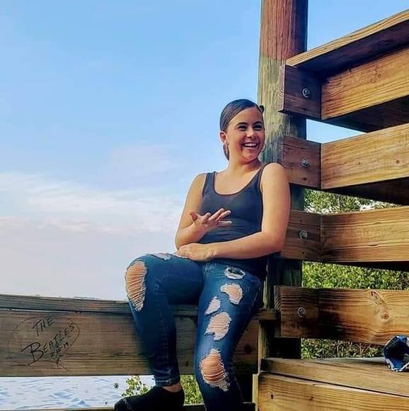 Jadyn Lubotina - Poshmark Profile Picture of Jadyn Lubotina (@jadynlubotina) on Poshmark