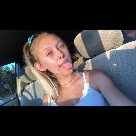 Profile Picture of Sam Spritzer (@the_saminator) on Poshmark