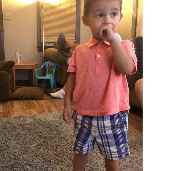 Profile Picture of April Gelston (@agelston1) on Poshmark