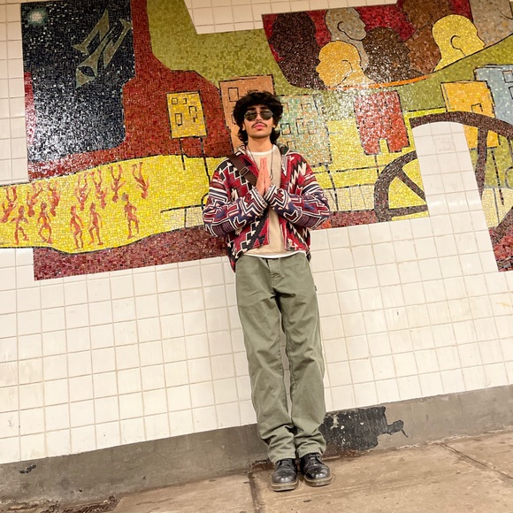 Profile Picture of Emilio Alvarez (@emilioalvare222) on Poshmark