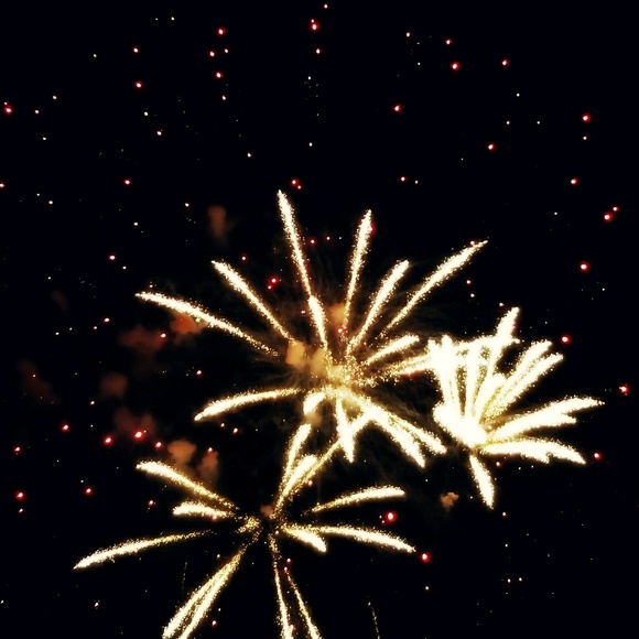 Profile Picture of Lindsay Palazzola (@lindz_palazzola) on Poshmark