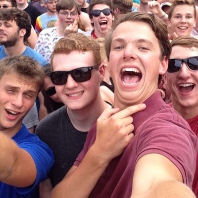 Profile Picture of Alex Hood (@TheAlexHood) on Twitter