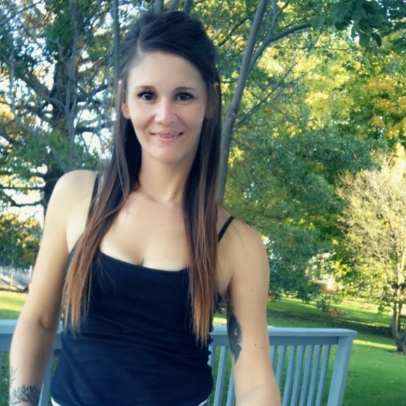 Profile Picture of Kailey Piper (@wizdumb2020) on Poshmark