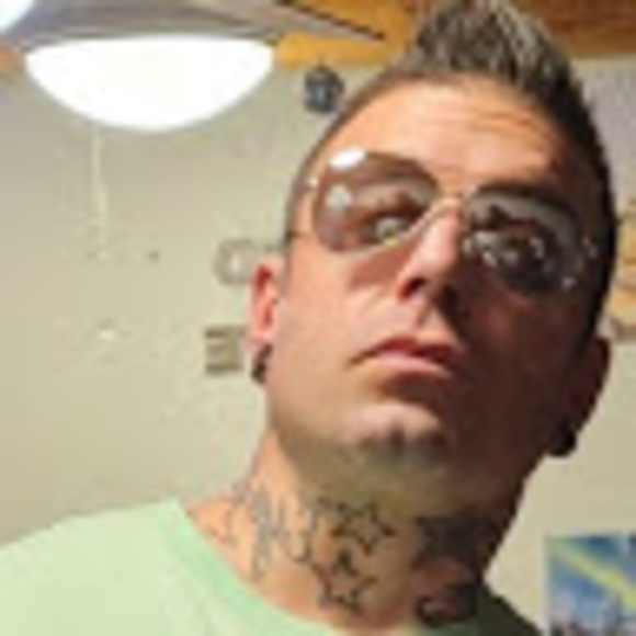 Profile Picture of Tucker Max (@tmax5972) on Poshmark