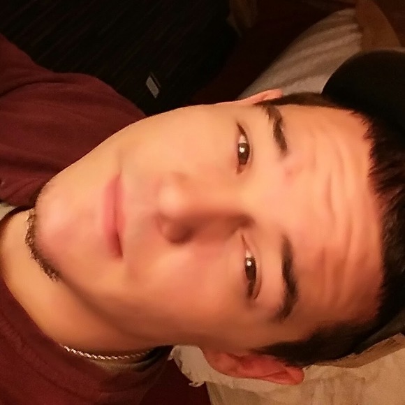 Profile Picture of Nicholas Ferguson (@nicholasferg562) on Poshmark