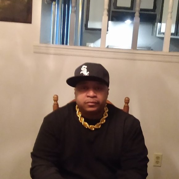 Profile Picture of Michael Mcdonald (@2301love) on Poshmark