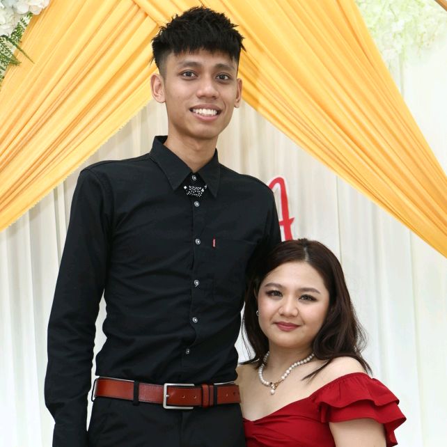 Profile Picture of DavidEvans (@davidevansofficials) on Tiktok