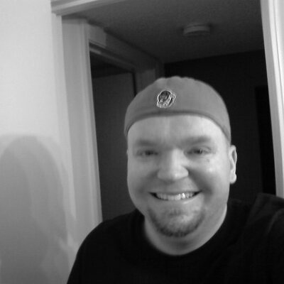 Profile Picture of Aaron Welbaum (@aaronj30) on Twitter