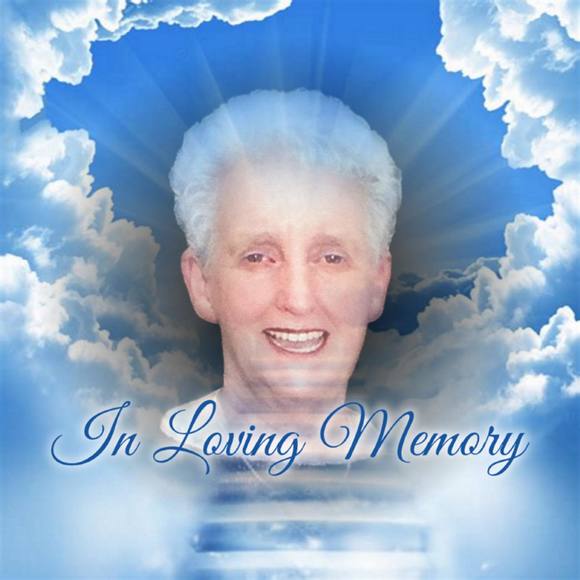 Profile Picture of Sammi-jo Larkin (@thelarkins) on Poshmark