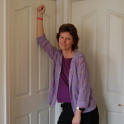 Profile Picture of Cynthia Dixon (@Tweeter2u) on Twitter