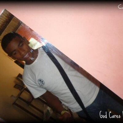 Profile Picture of Carlos Rosero (@carlosrosero13) on Twitter