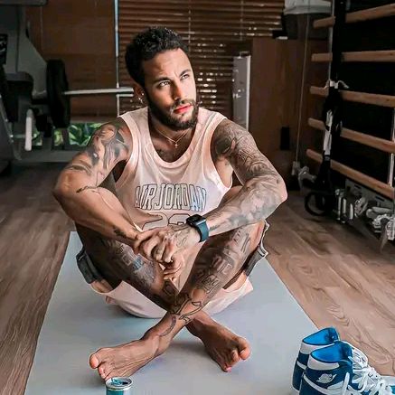 Profile Picture of Alphise (@alphise0) on Tiktok