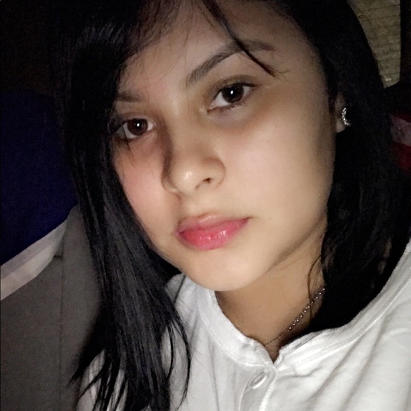 Profile Picture of Ericka Carranza (@stemej25) on Poshmark