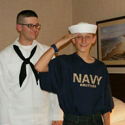 Profile Picture of Dustin Rowe (@dustinrowe1998) on Twitter