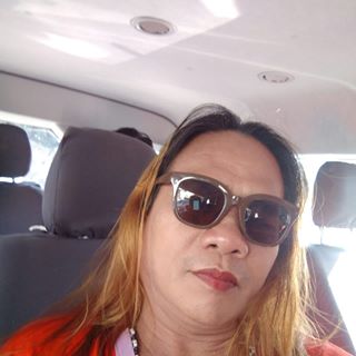 Profile Picture of Thom Sariento (@thom.sariento) on Facebook