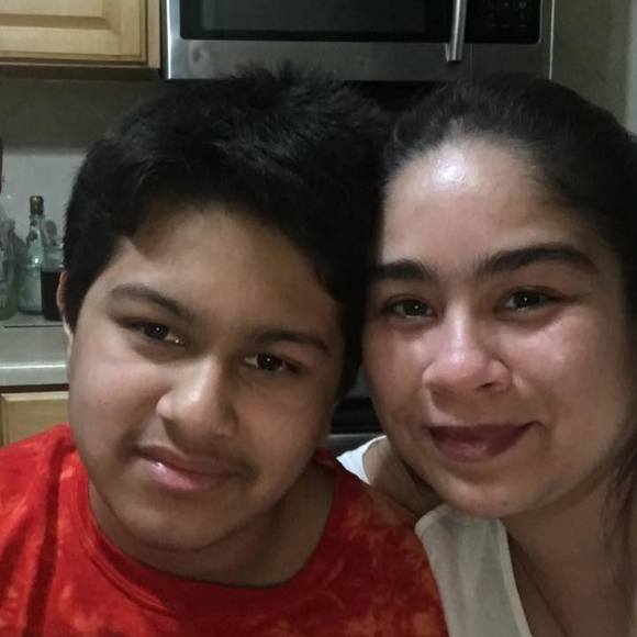 Profile Picture of Cindy Melendez droguett (@cindylilim22) on Poshmark