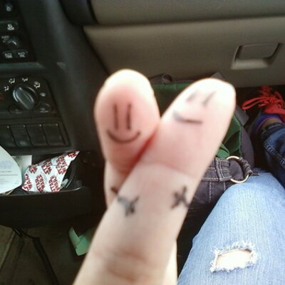 Profile Picture of Kate Krull (@batgirl722) on Twitter