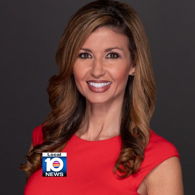 Profile Photo of Julie Durda (@JulieDurdaWPLG) on Twitter