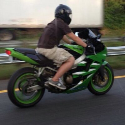 Profile Picture of Brandon Hughes (@DJ_BHugs) on Twitter