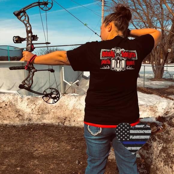 Profile Picture of Anna Loechler (@annaloechler) on Poshmark