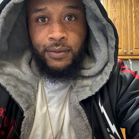 Profile Picture of Jared Herrington (@jaredherrington) on Poshmark