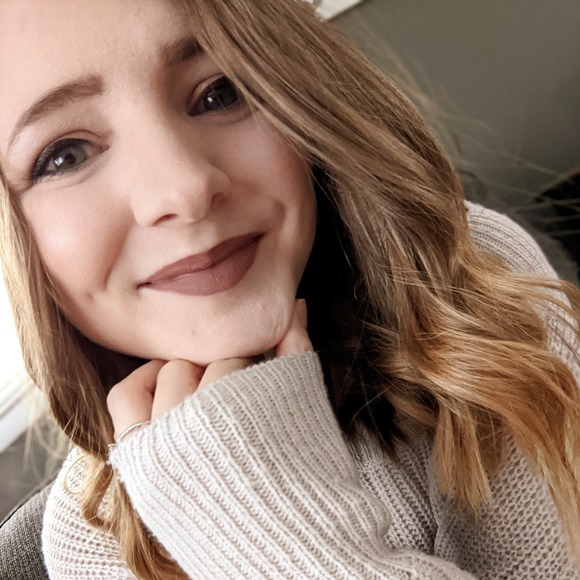 Profile Picture of Al Mason (@alisonlm123) on Poshmark