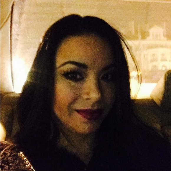 Profile Picture of Gisela Holibaugh (@gisela_bernal11) on Poshmark
