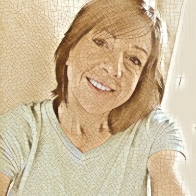 Profile Picture of Gail Richard (@richardonnay_) on Twitter