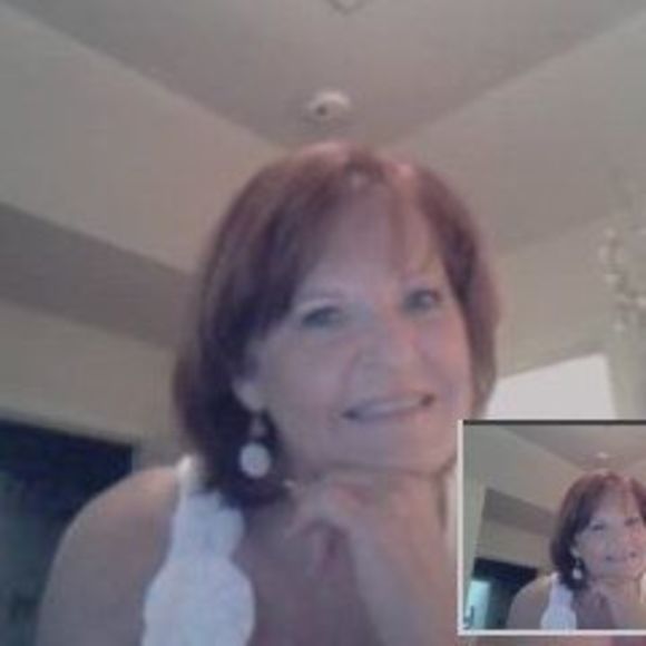 Profile Picture of Bobbye Pace (@bfp810) on Poshmark