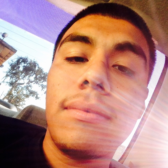 Profile Picture of Ernesto Carrillo (@carrillo112) on Poshmark
