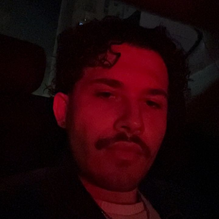 Profile Picture of Julio Sierra (@julioasierra) on Tiktok