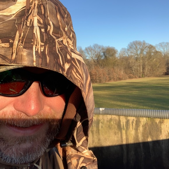 Profile Picture of Jason Rhoads (@elidelta) on Poshmark