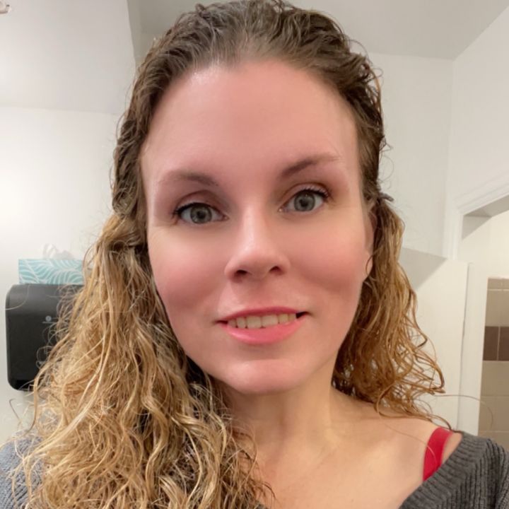 Profile Picture of Robin Matlock (@ms_robin_m) on Tiktok